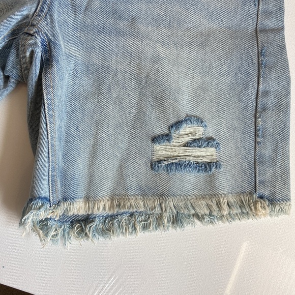 Wild Fable High Rise Distressed Bermuda Shorts Size 6 - Picture 10 of 12